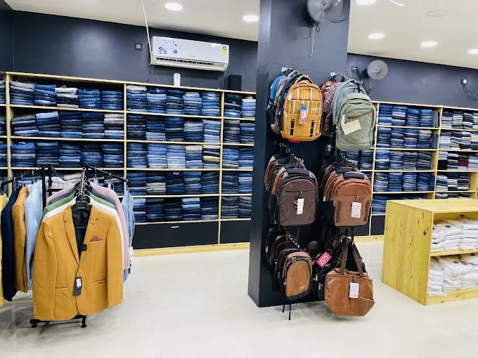 Snipes Mens Wear Madipakkam