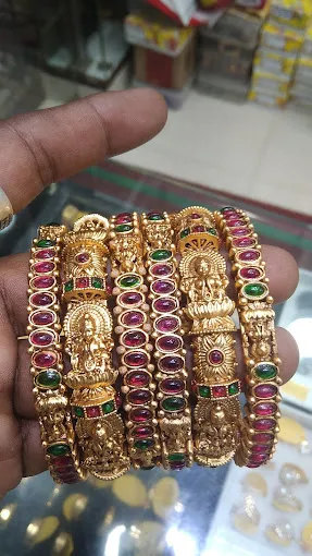 National Fashion Jewellery and Accessories