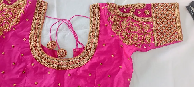 Diya fashion designer and tailoring