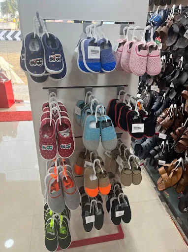 Paragon Footwear
