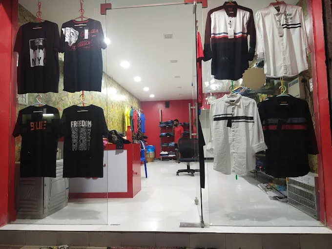 RED APPAREL