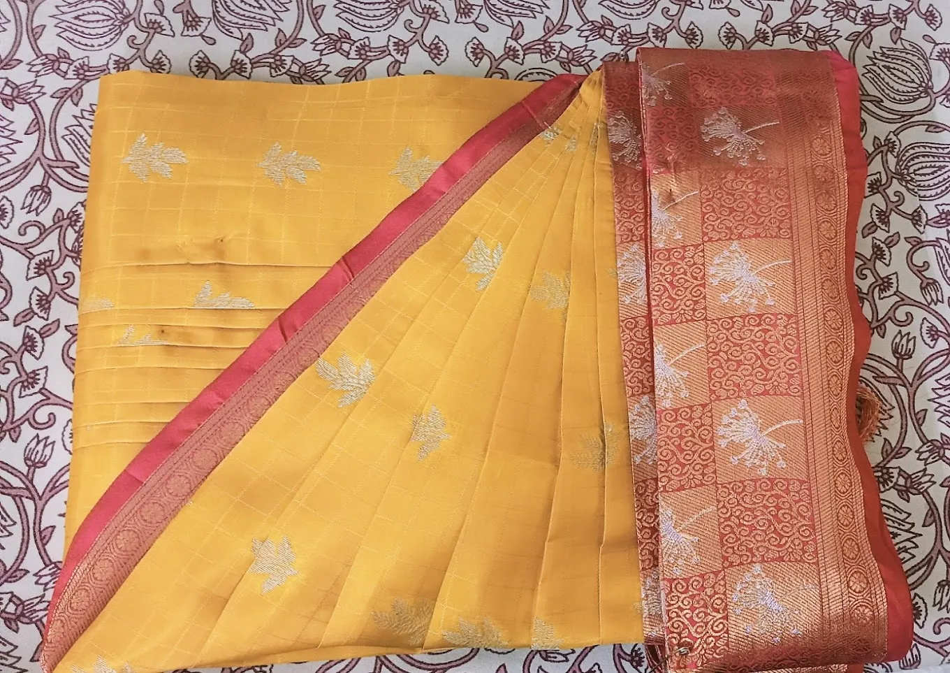Sai Rakshitha saree pre-pleating