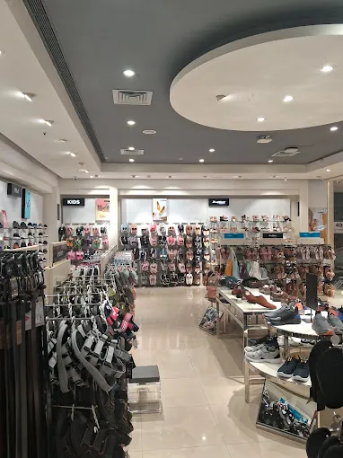 Trends Footwear
