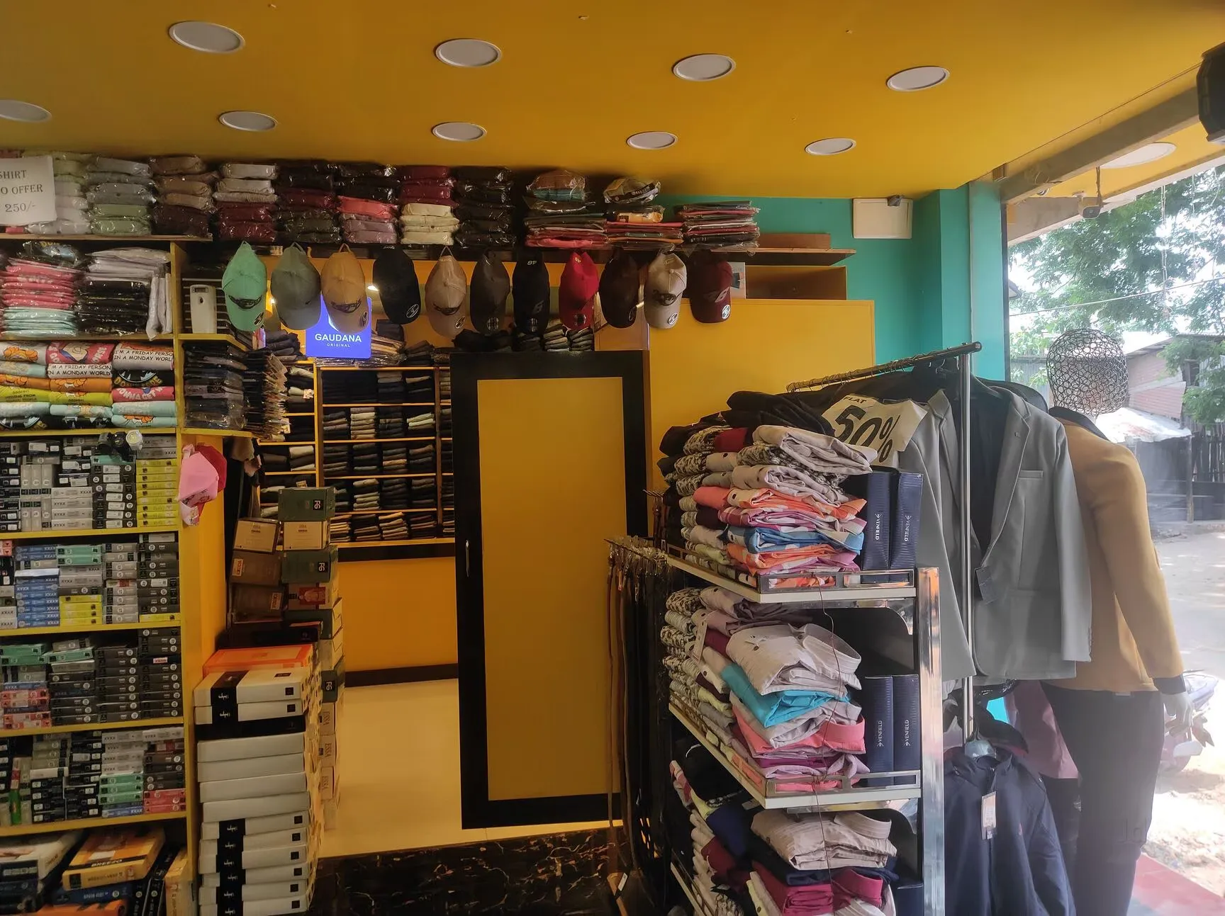 Y Not Mens Wear