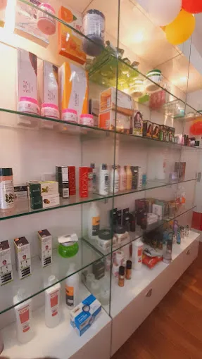 Beauty Hut Cosmetics