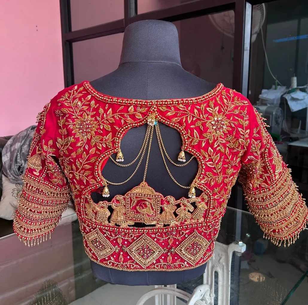Style & Smitten - Designer Boutique & tailor