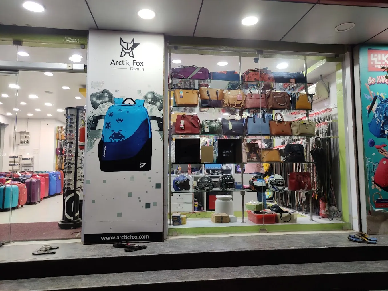Leo Bags Multi Brand Showroom