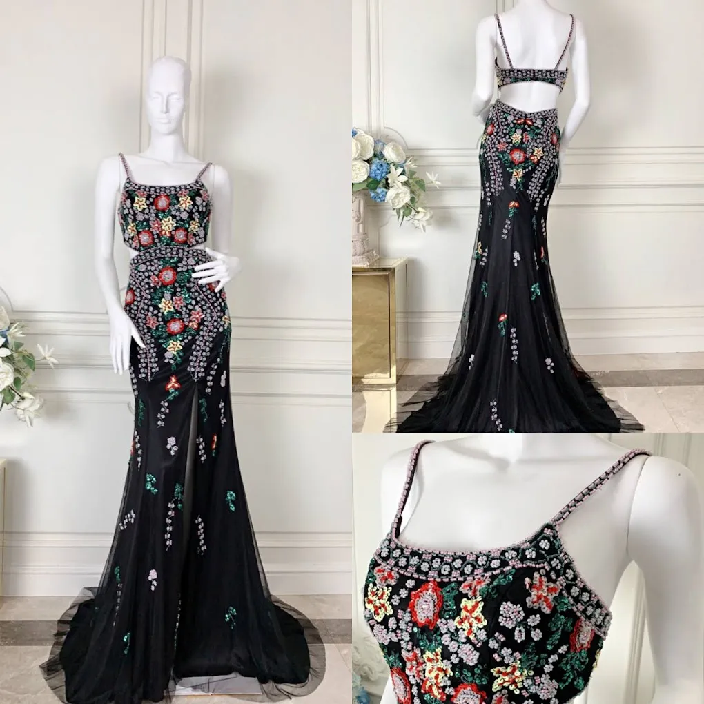THE BRIDES GOWN