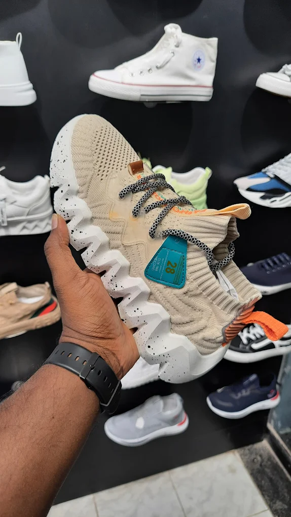 555 Shoes