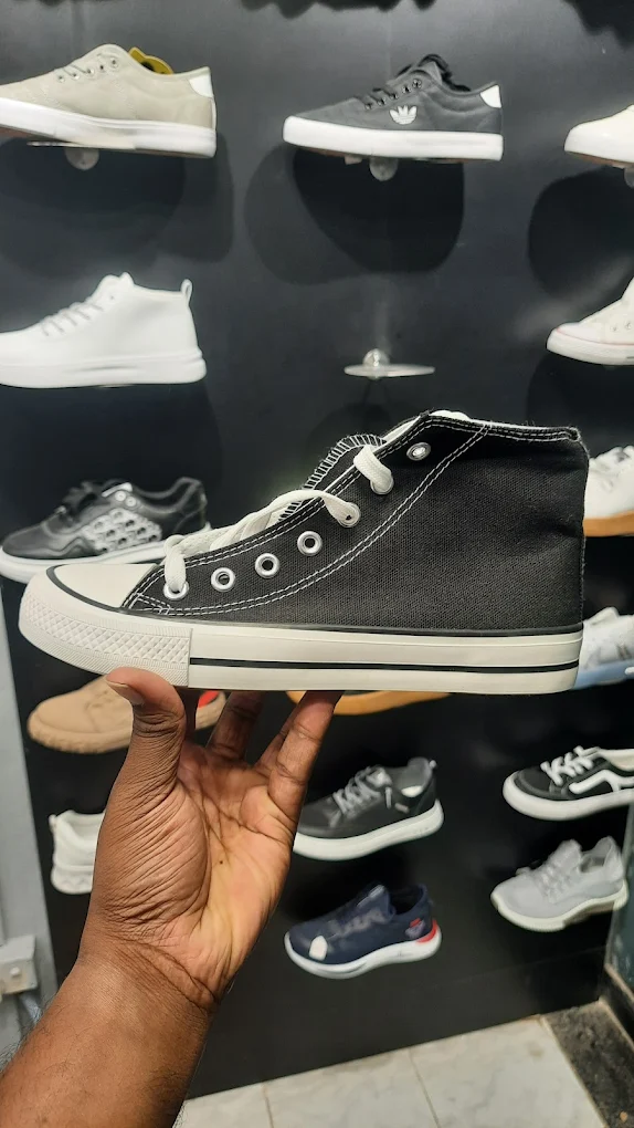 555 Shoes