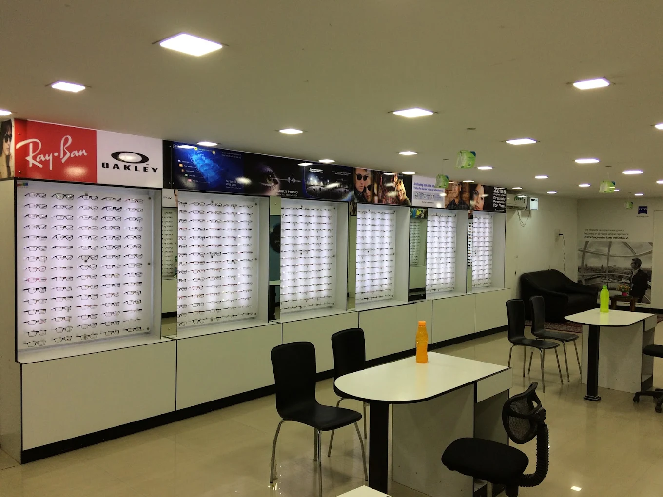 EYEWEAR OPTICS